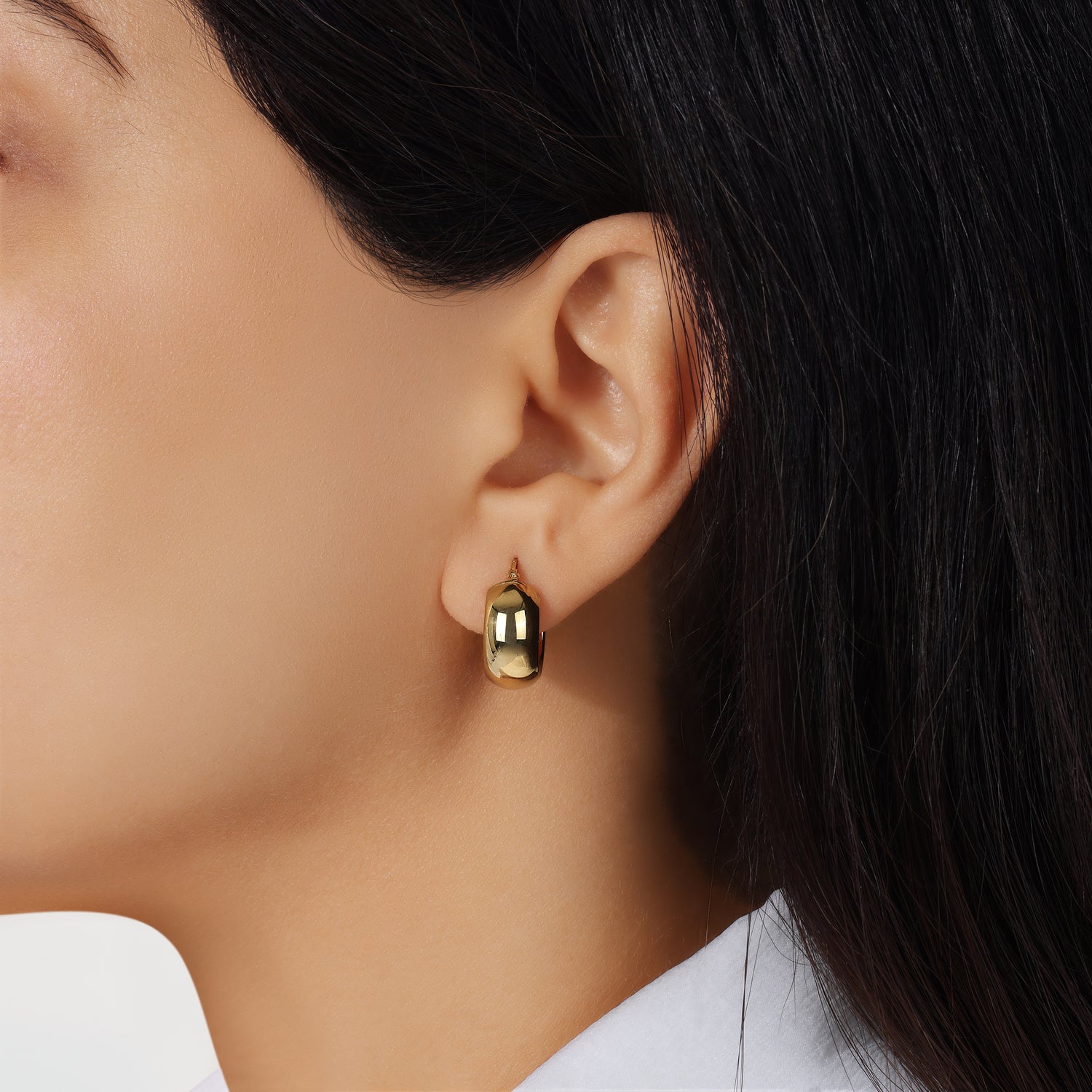 14K Gold Chunky Huggie Earring