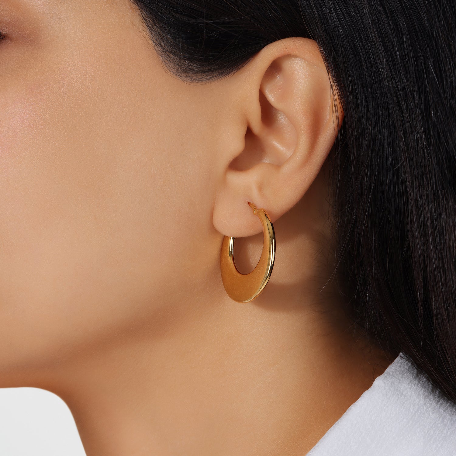 14K Gold Graduating Hoop Earrings