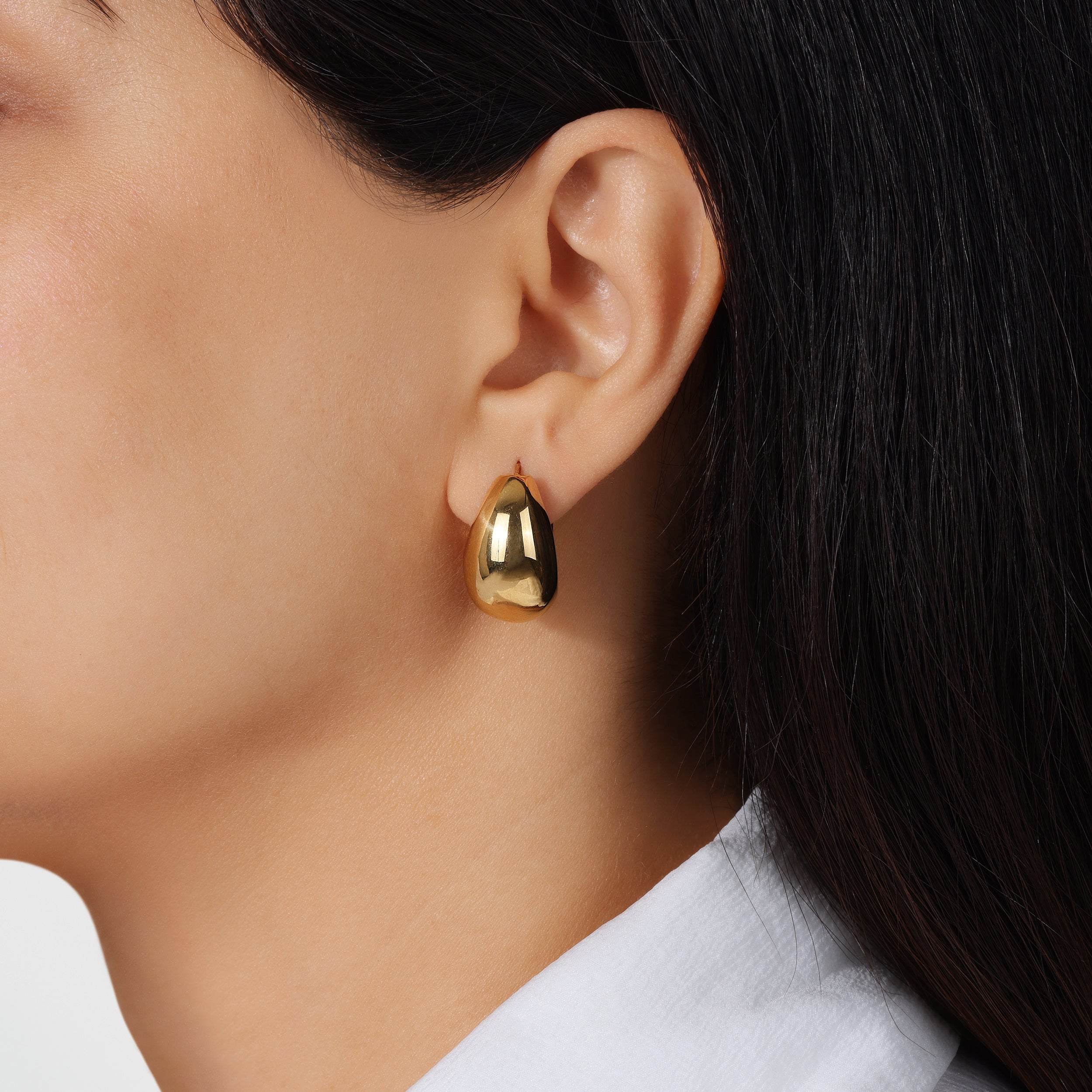 14K Gold Chunky Teardrop Hoop Earrings