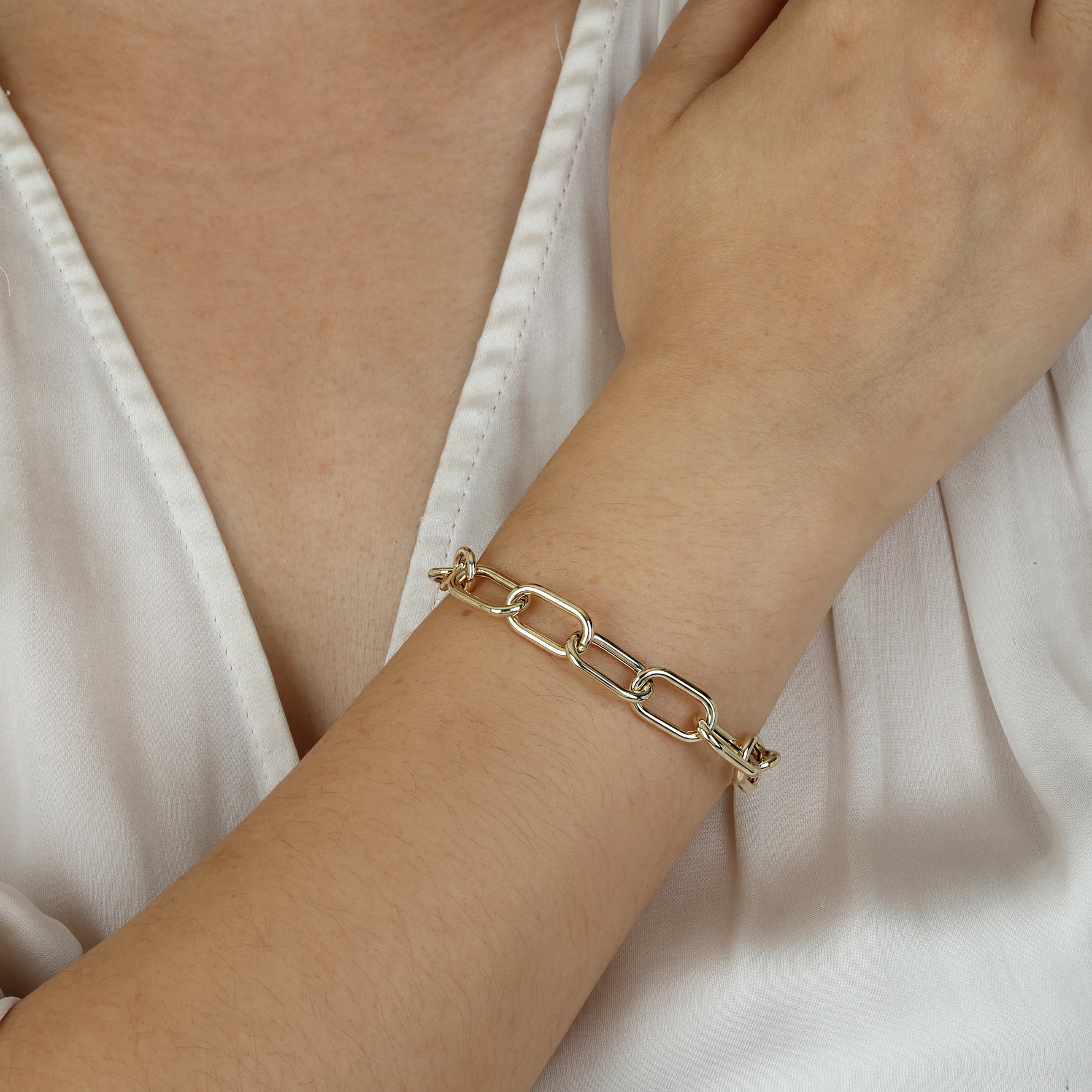 14K Gold Chunky Chain-Link Paper-clip Bracelet Bracelet ABGBR-102-G  - Abtin & Co.