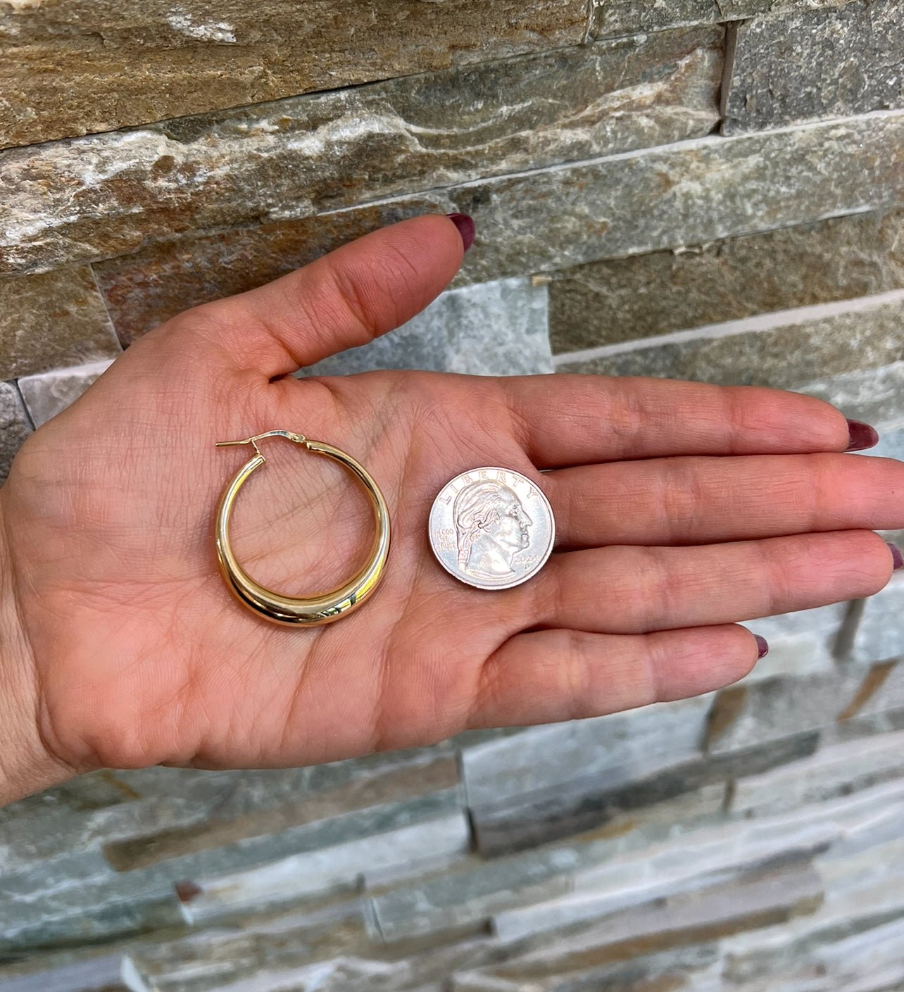 14K Gold Tapered Hoop Earrings Earring ABGE-115-G  - Abtin & Co.