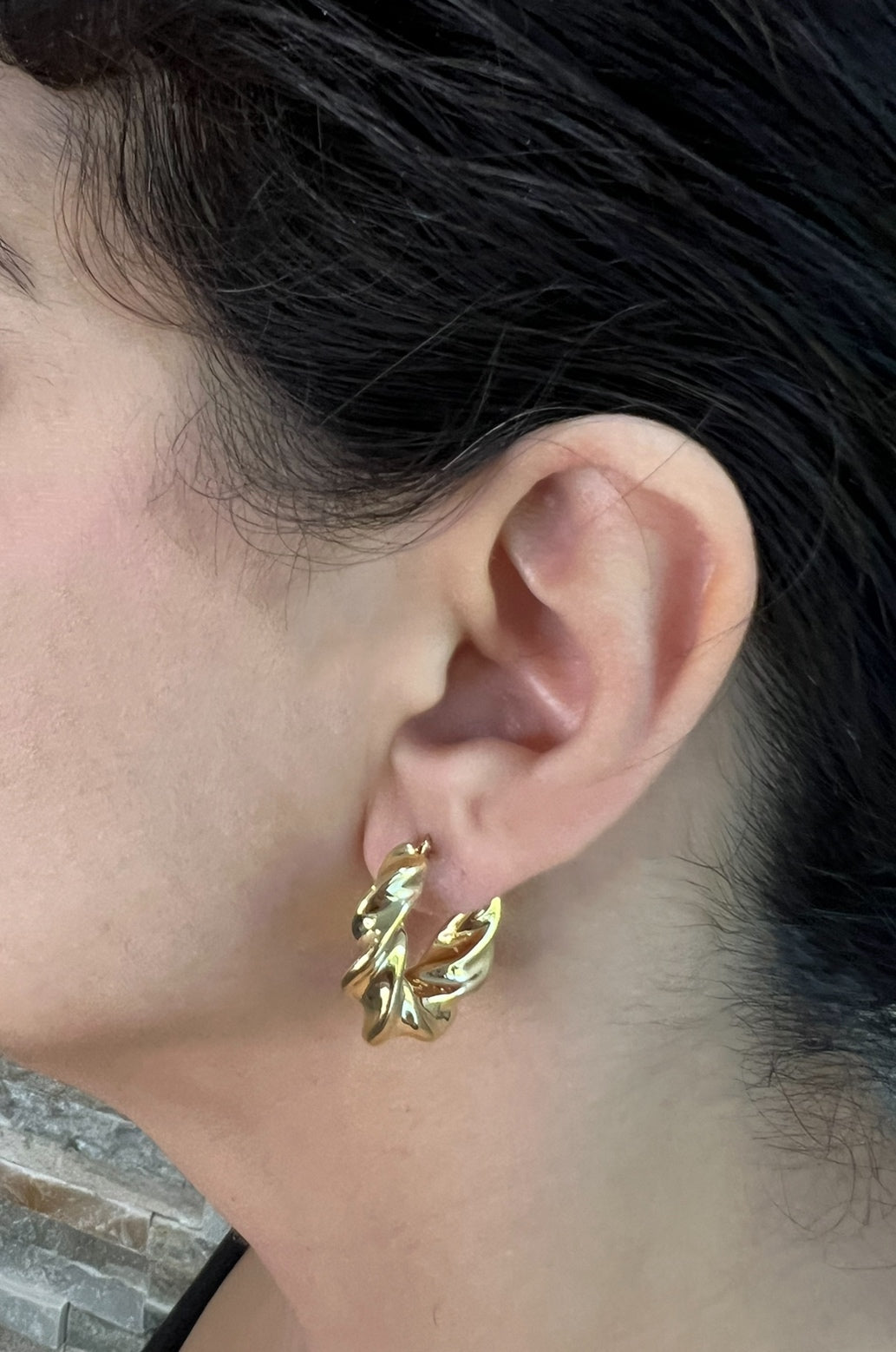 14K Gold Twist Hoop Earrings