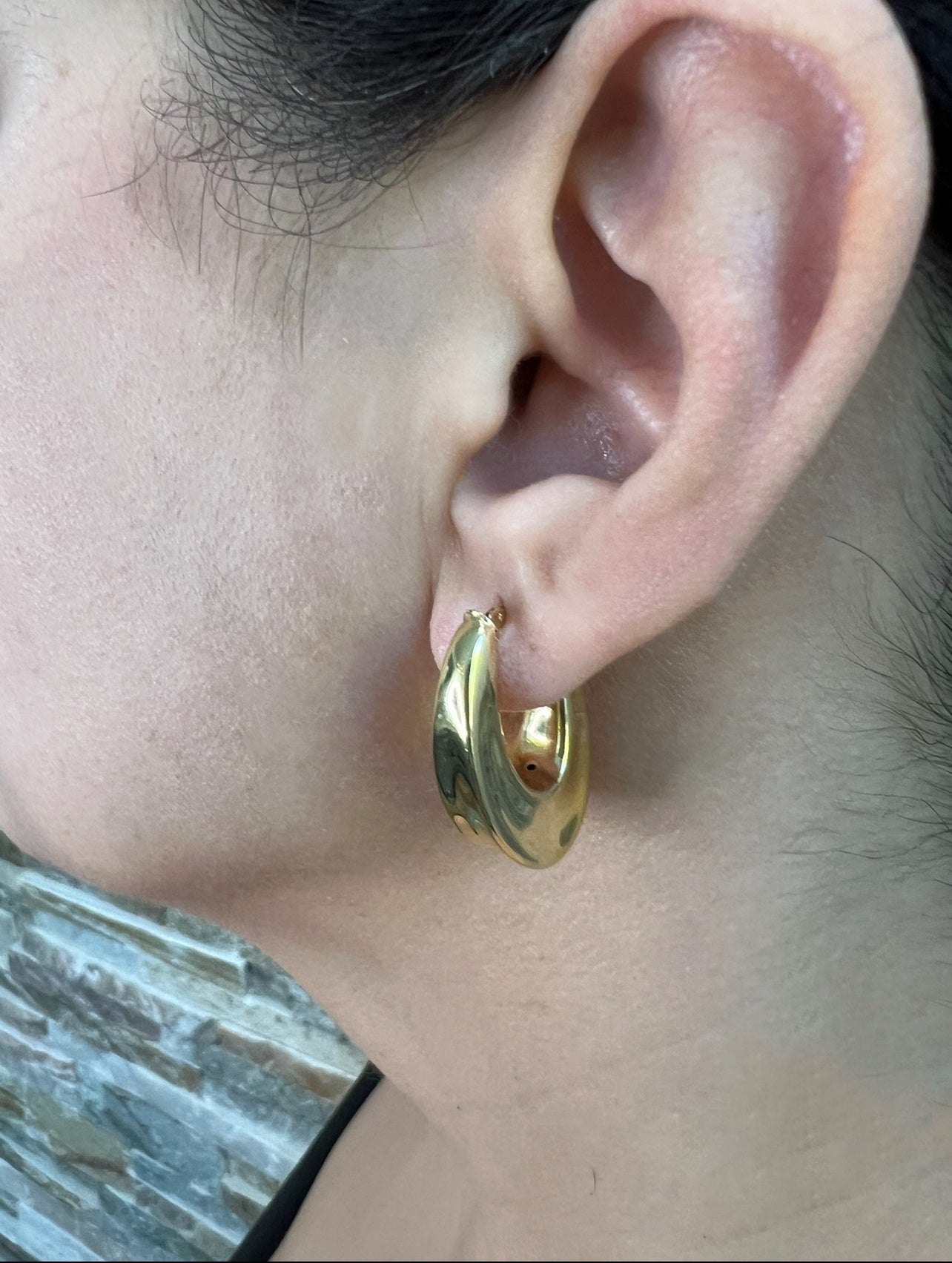 14K Gold Off-set U Hoop Earrings