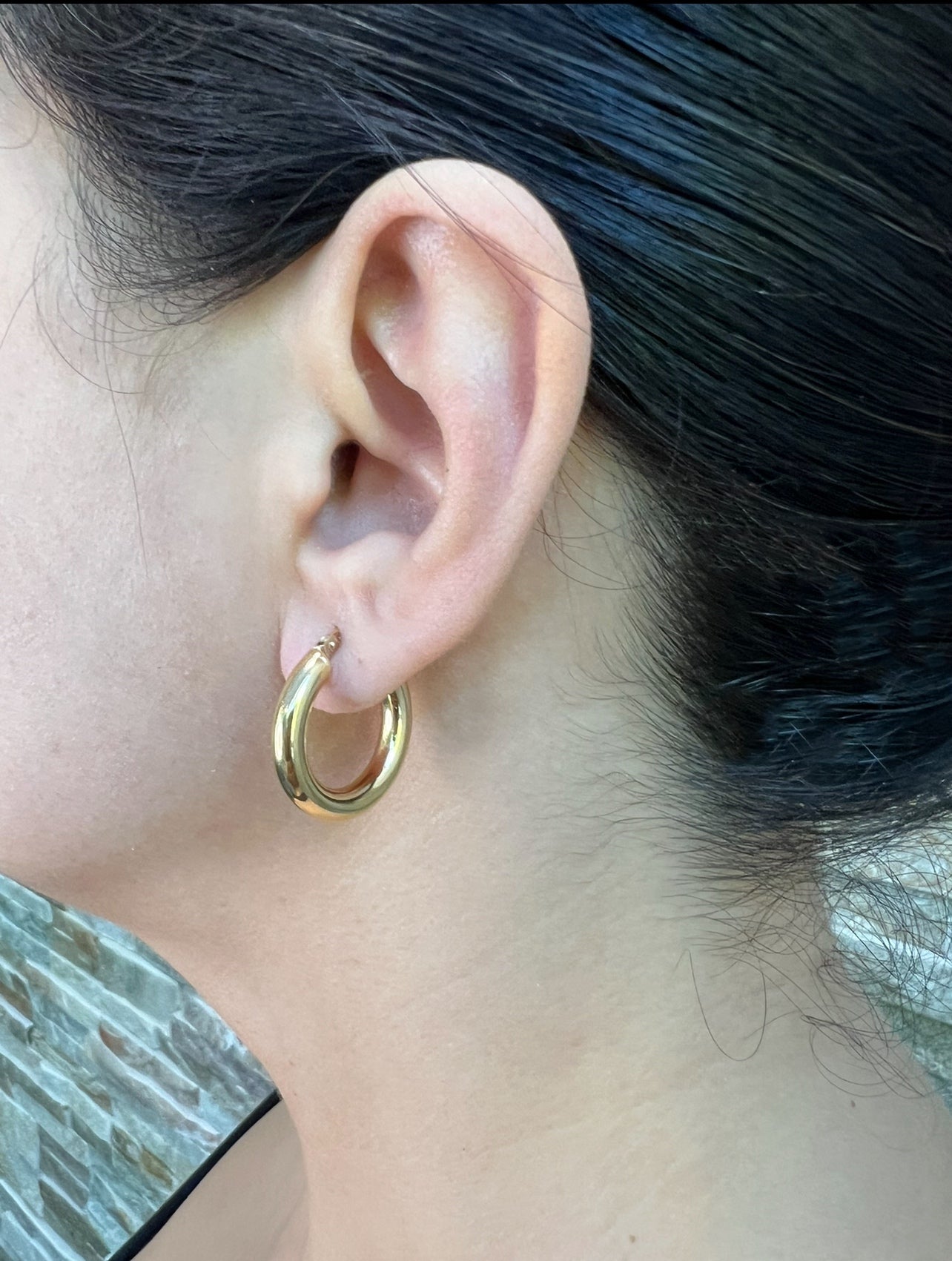 14K Gold Tube Hoop earrings