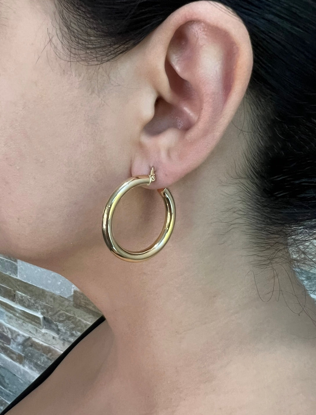 14K Gold Tube Hoop earrings