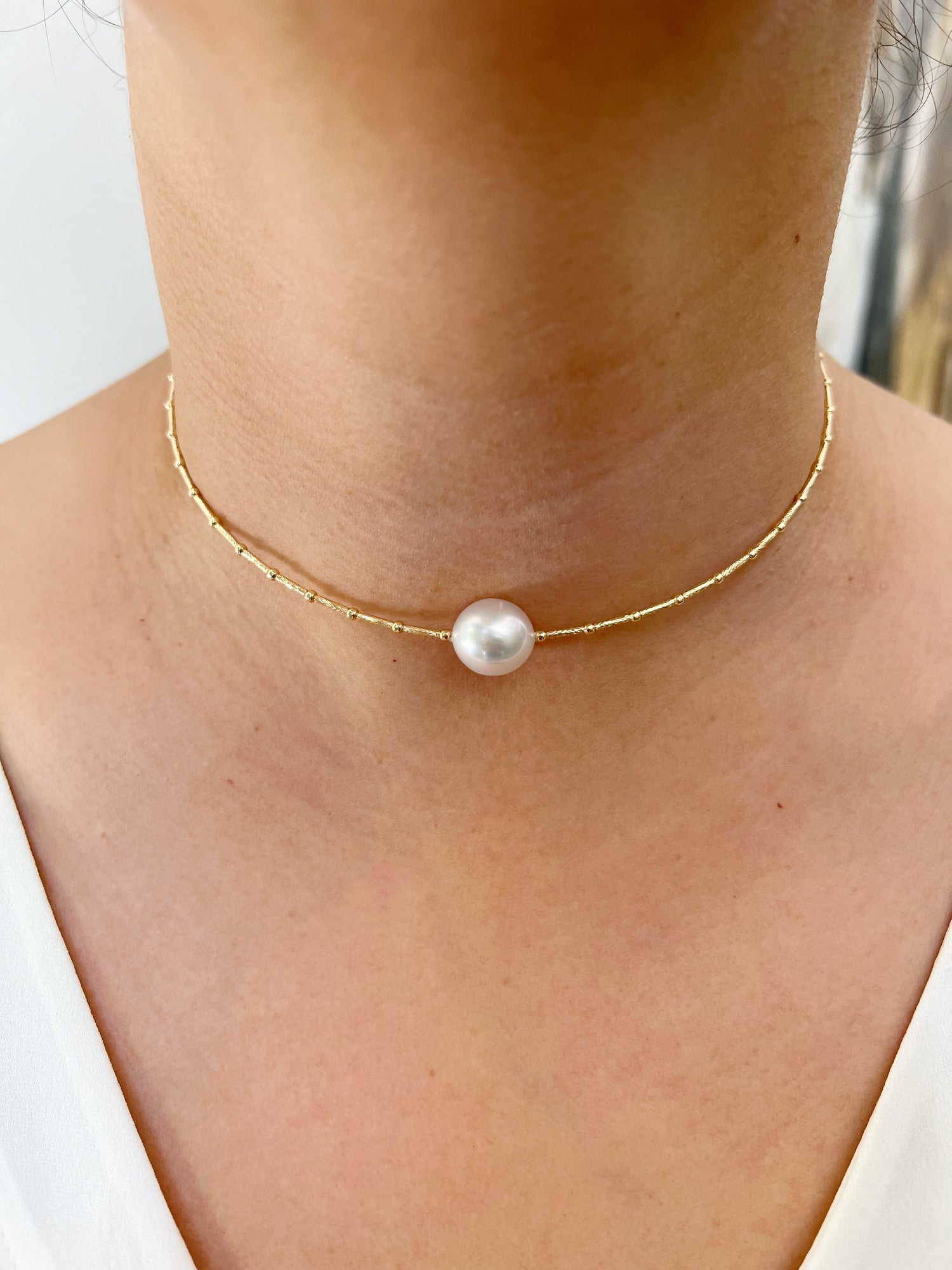 18K Gold White Pearl Choker Necklace - Abtin & Company 