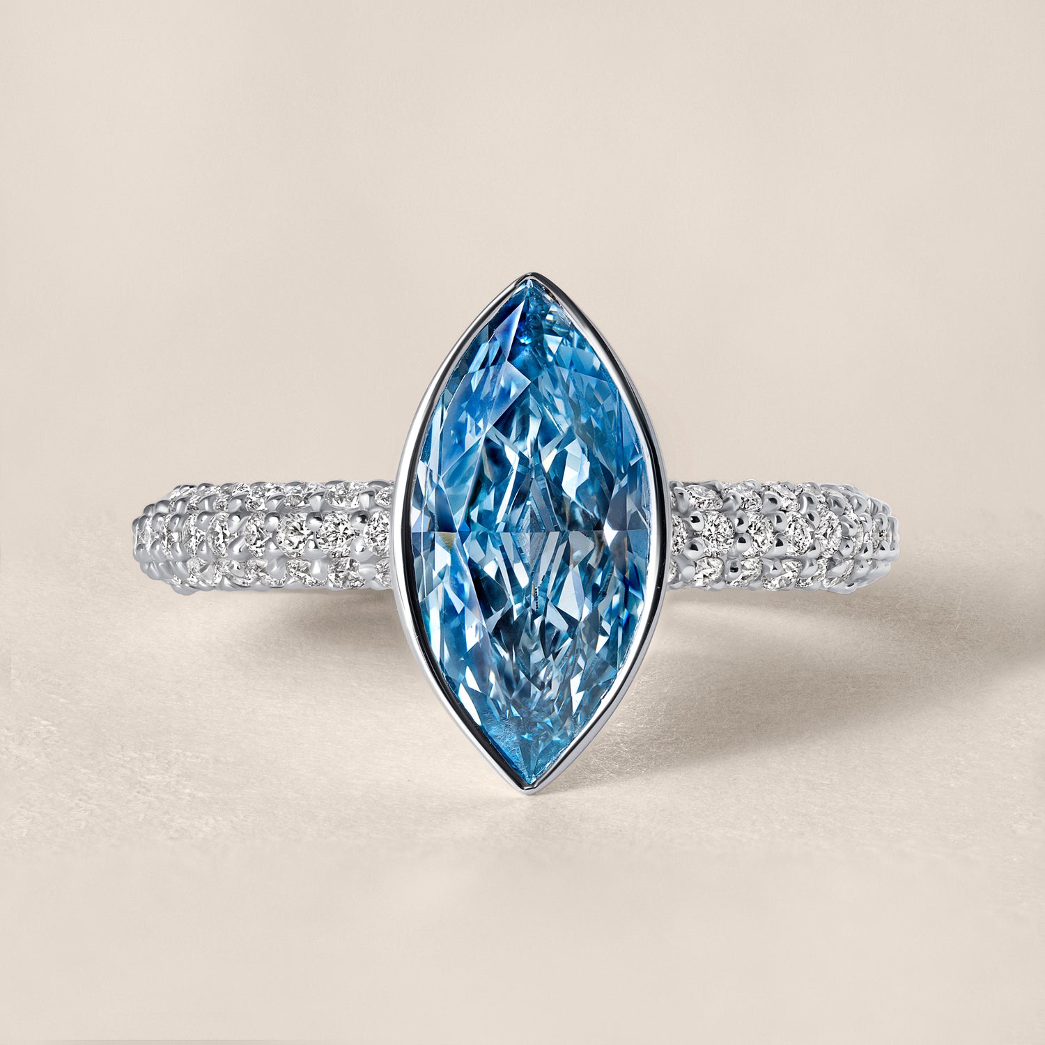 AZURA Ring