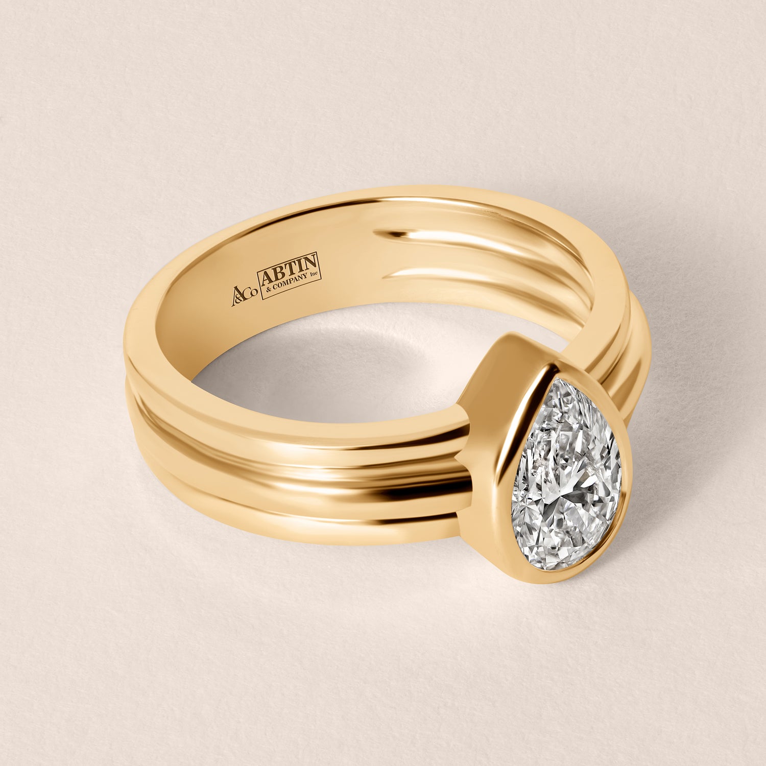 Pear Vela Engagement Ring