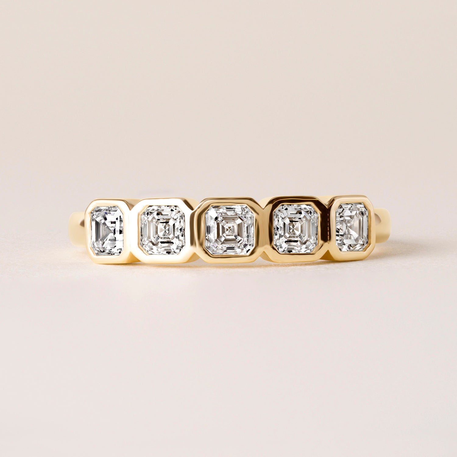 Aurora Asscher Elegance Band