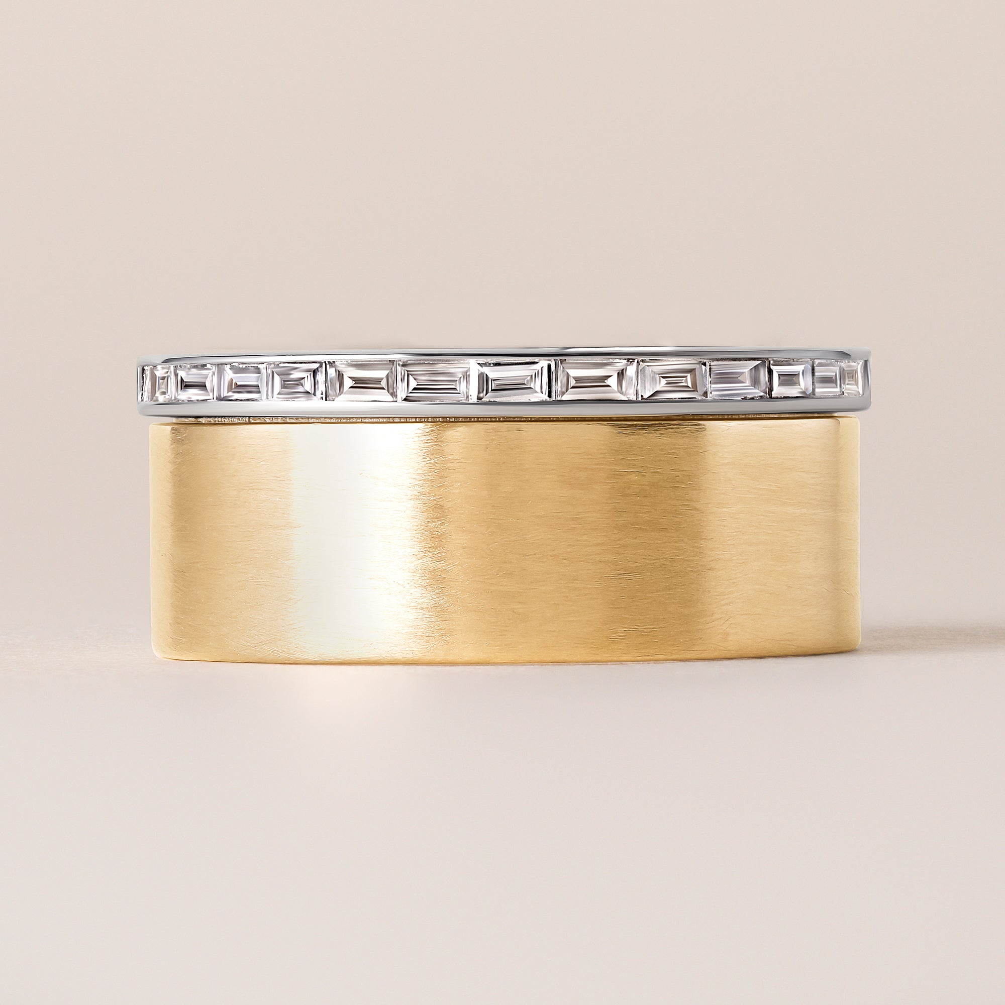 Echelon Ring
