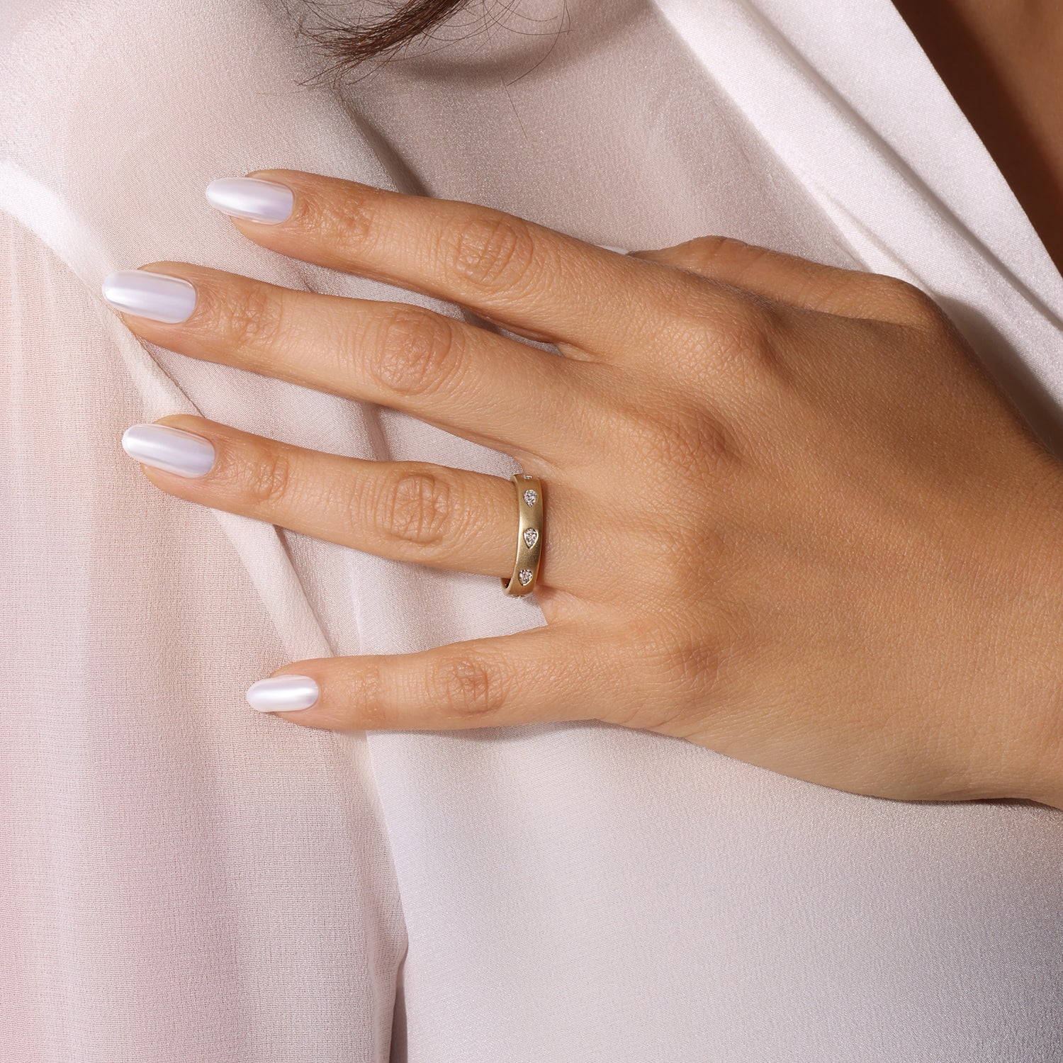 Dome Dot Flush Set Straight Pear Diamond Ring