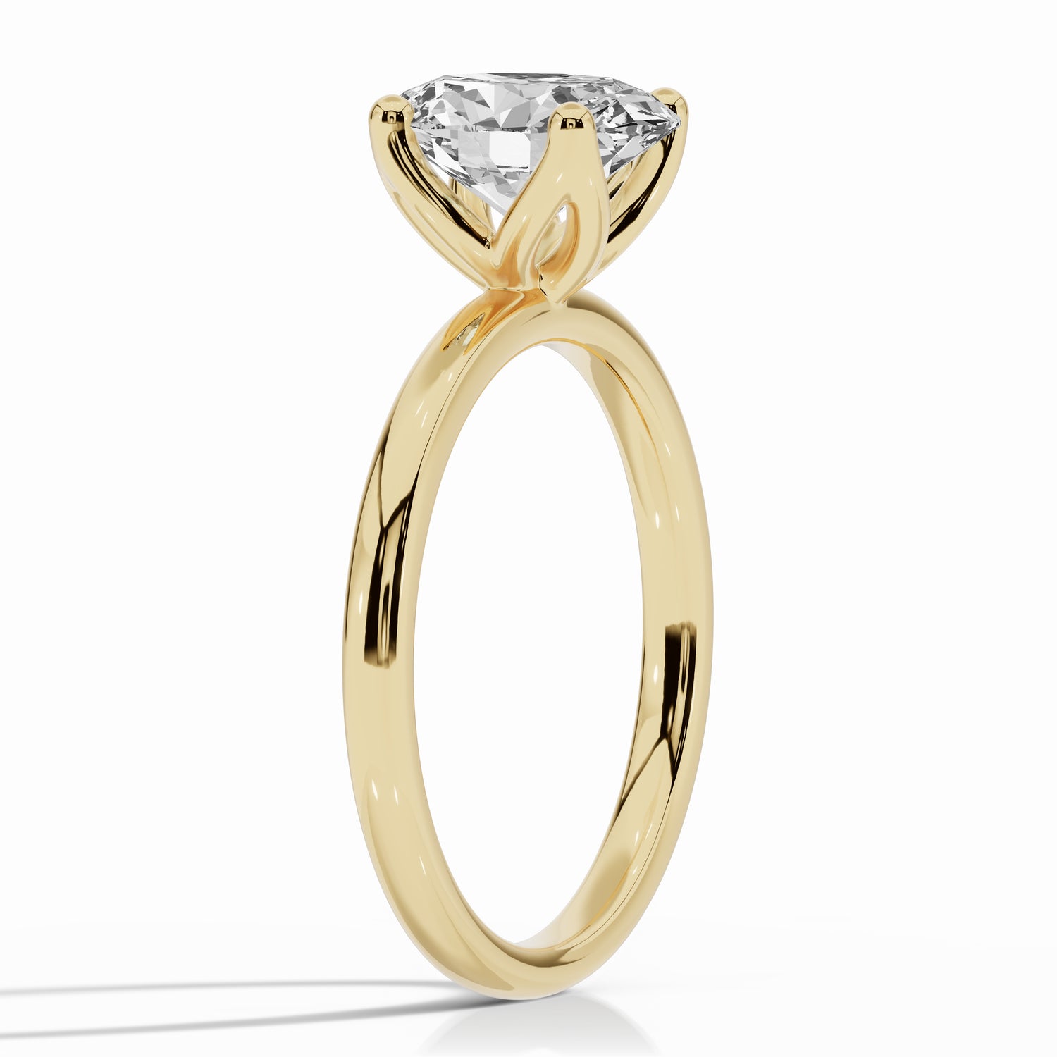 Oval Lustre Solitaire