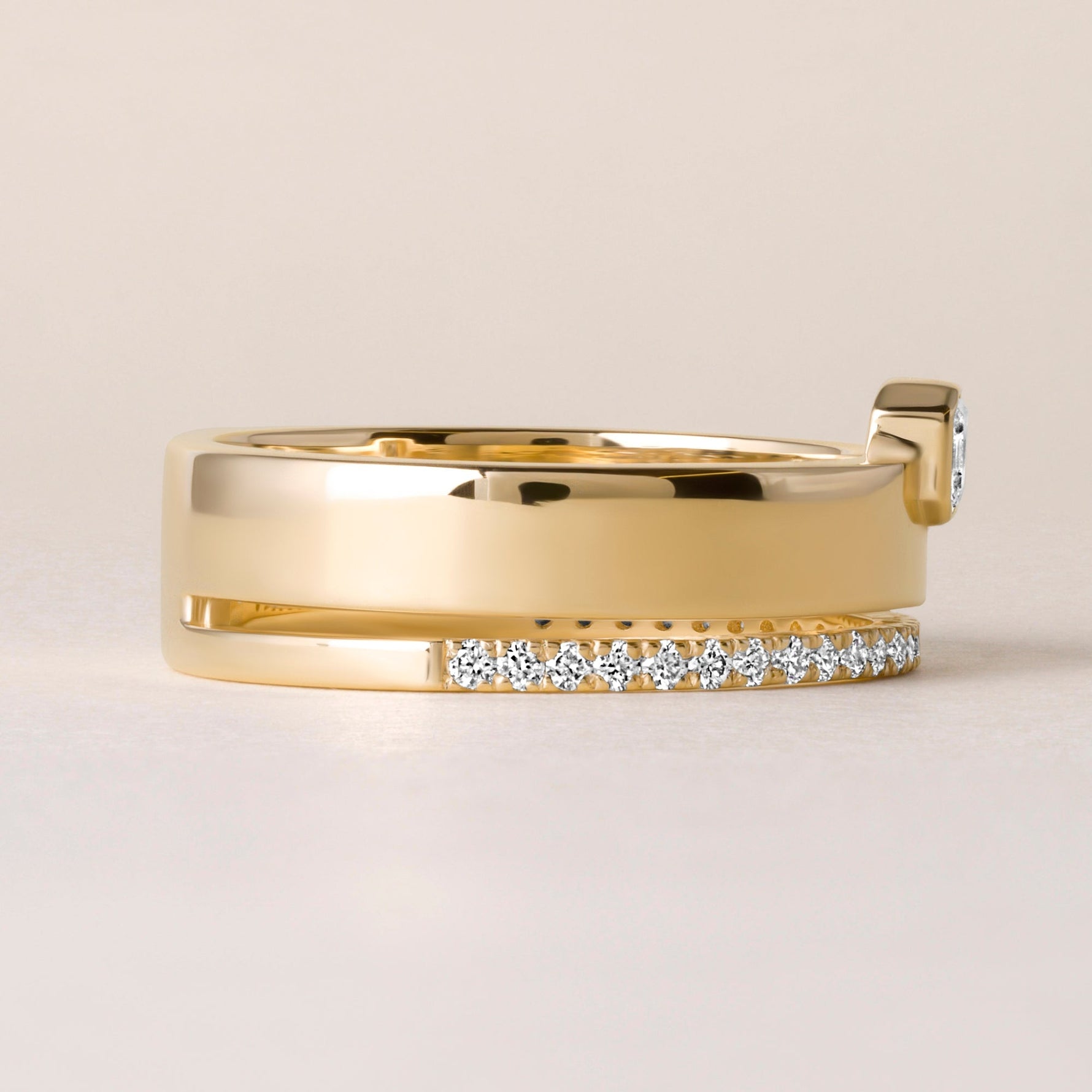 Asscher Élevé Band Ring ABB-713.1-V2-AS-D-1  - Abtin & Co.