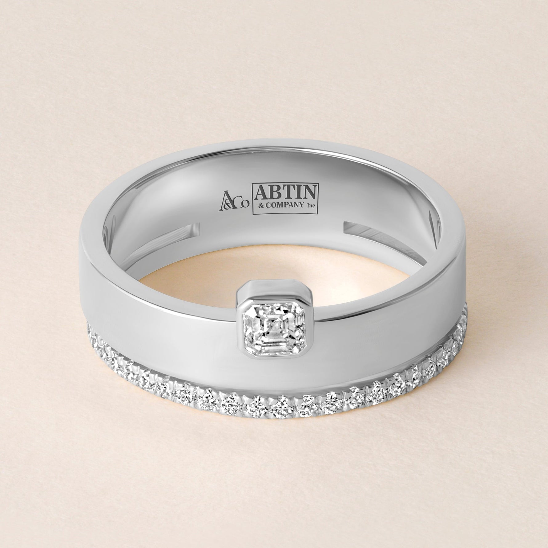 Asscher Élevé Band Ring ABB-713.1-V2-AS-D-3  - Abtin & Co.