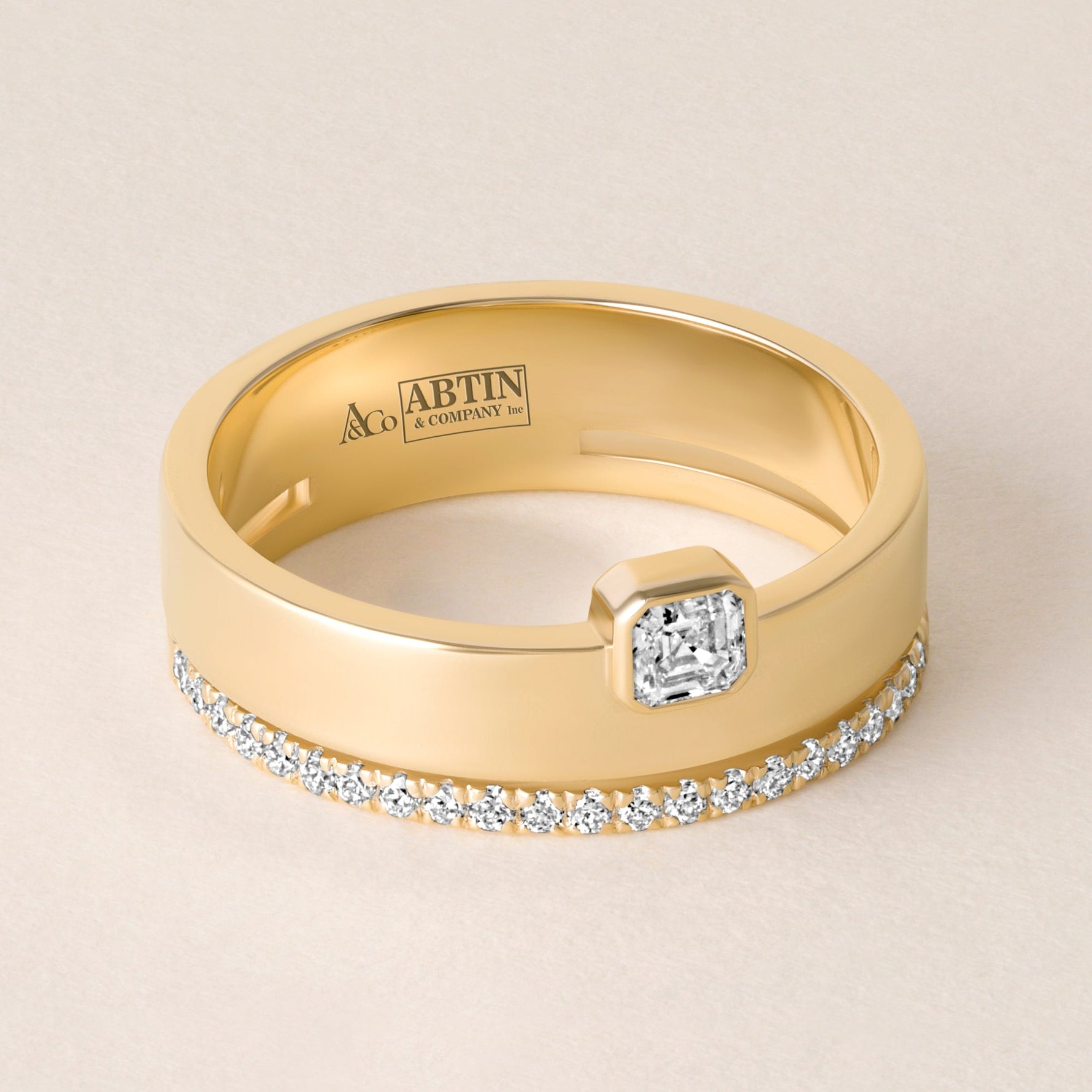 Asscher Élevé Band Ring ABB-713.1-V2-AS-D-1  - Abtin & Co.
