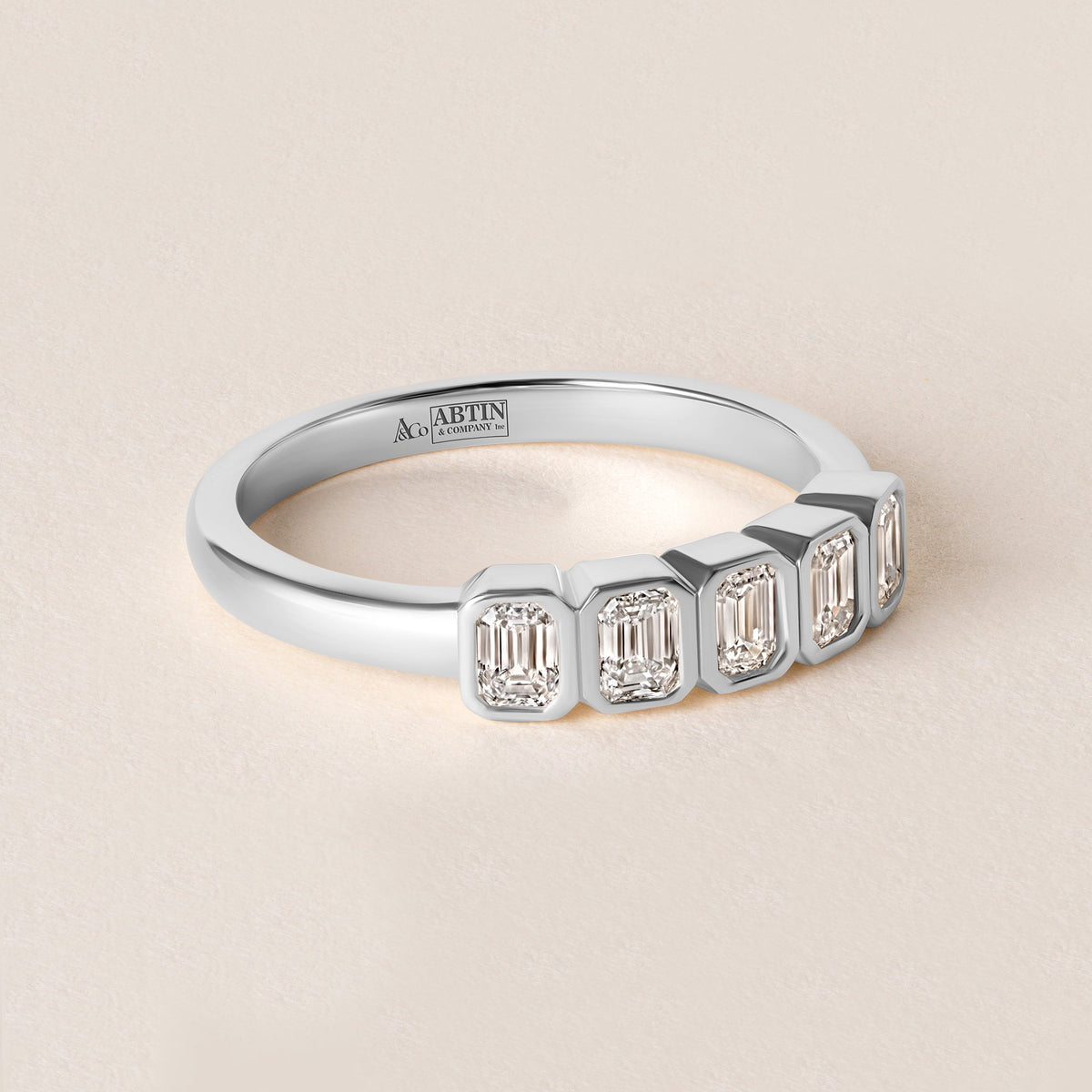Aurora Emerald Cut Elegance Band Ring ABB-714-EM-D-3  - Abtin & Co.