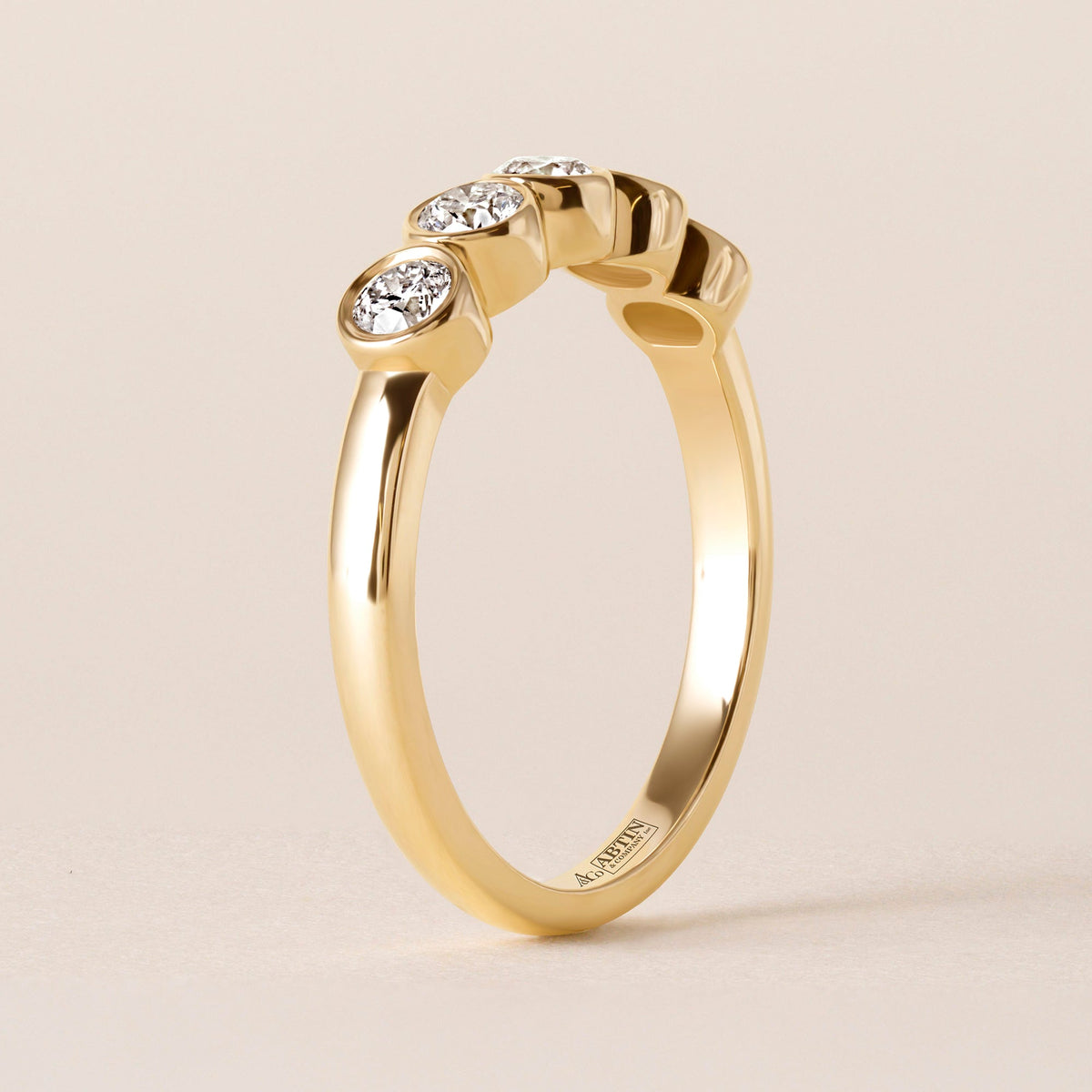 Aurora Round Elegance Band Ring ABB-714-RD-D-1  - Abtin & Co.