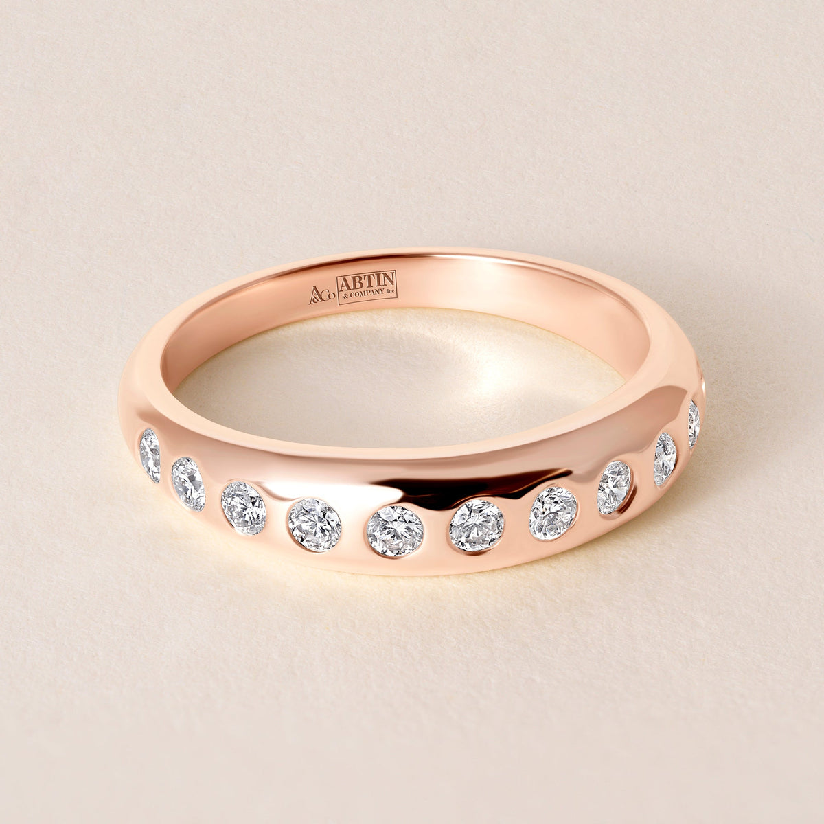 CURVA Band Ring ABB-744.1-D-9  - Abtin & Co.