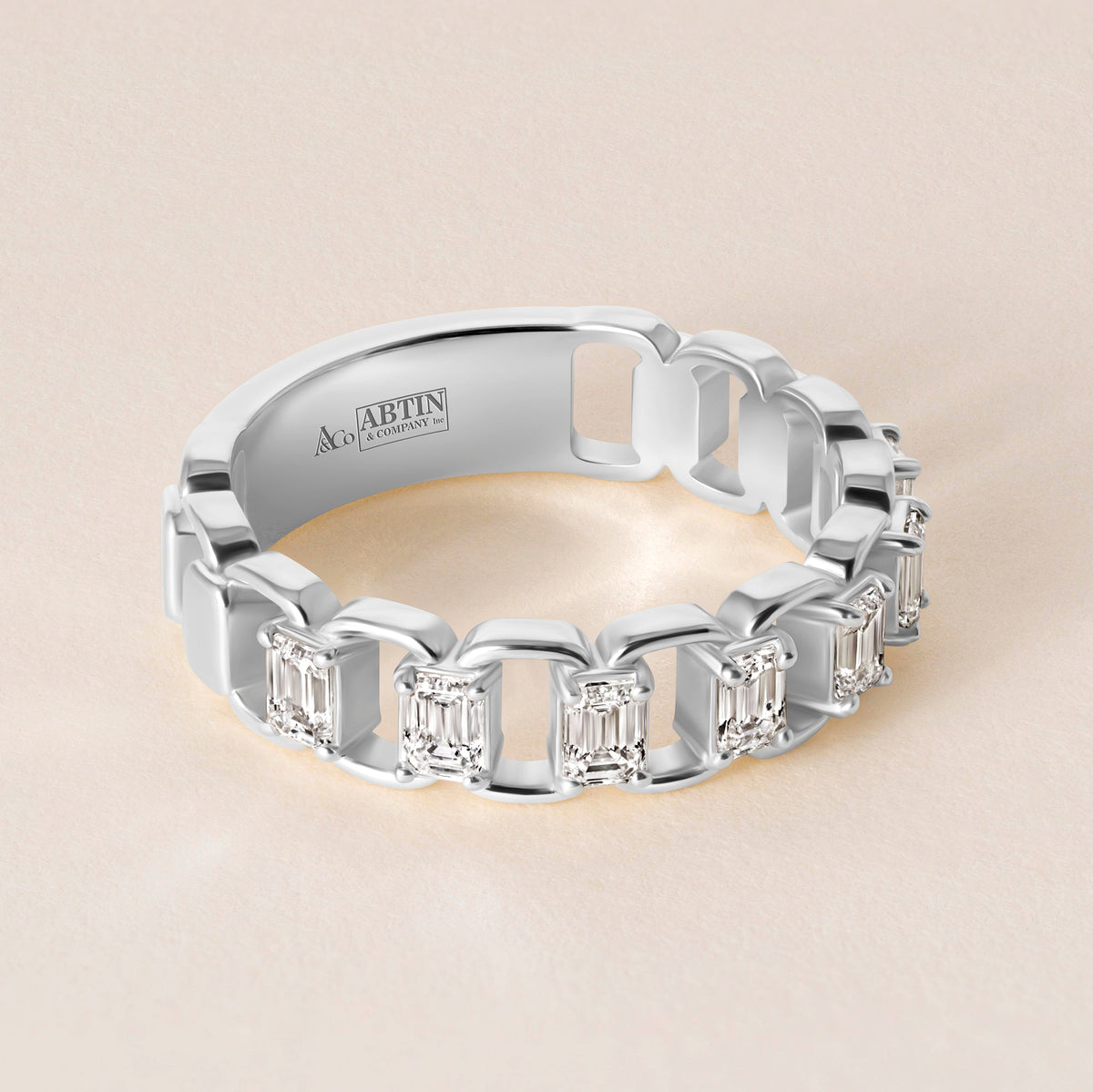 EMERALD CUT ICONICA Band Ring ABB-769-D-3  - Abtin & Co.