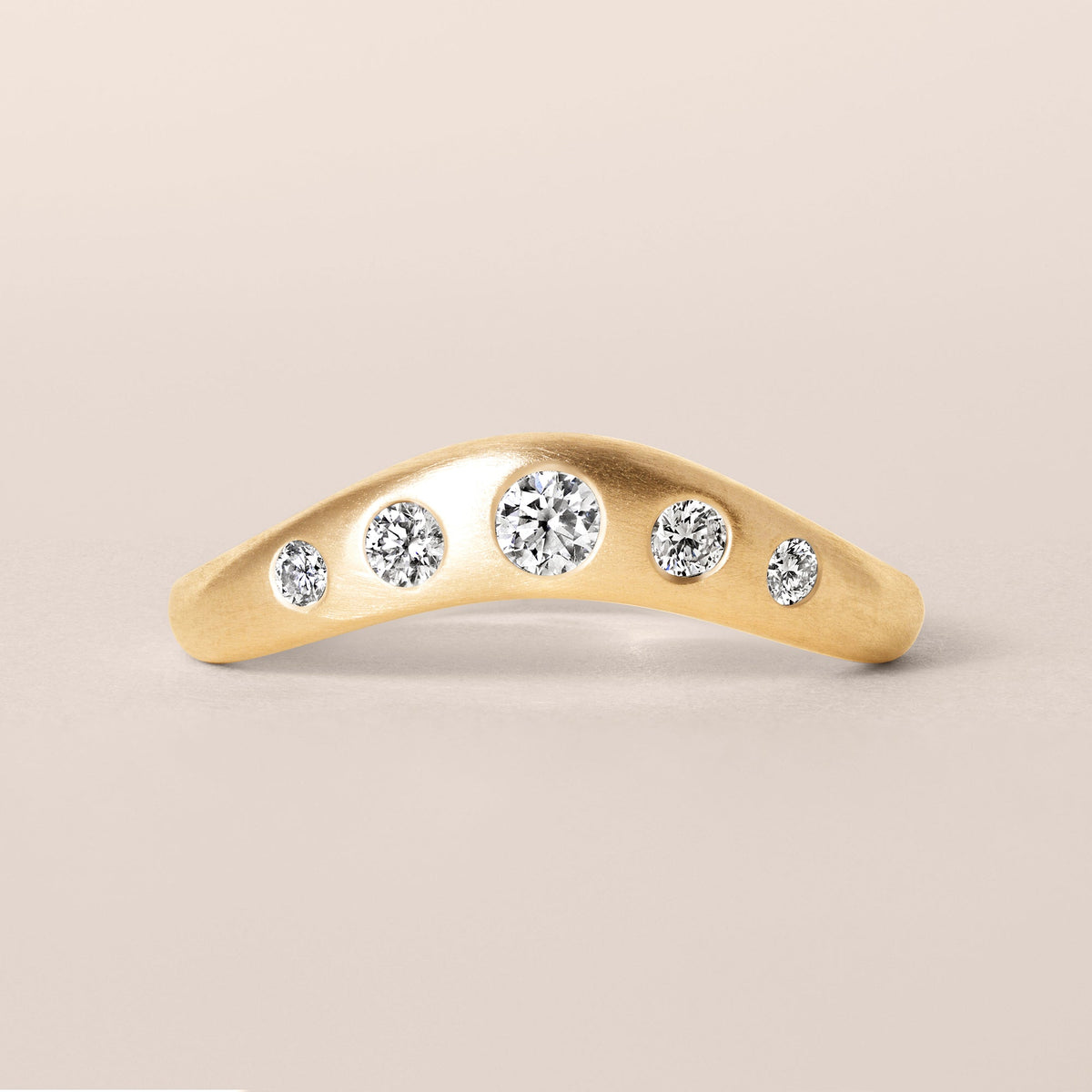 LIORA DIAMOND CONTOUR Band Ring ABB-843-D-1  - Abtin & Co.