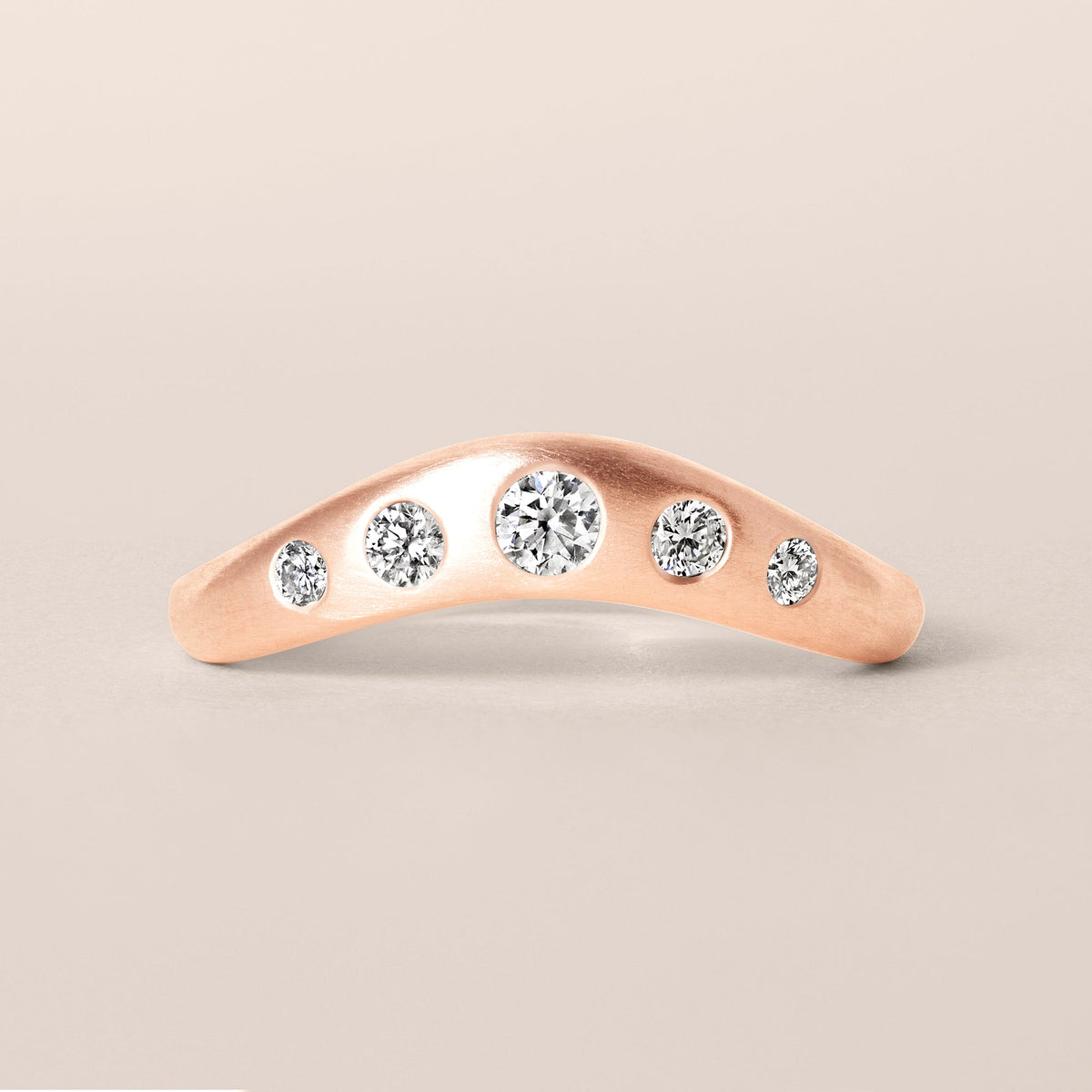 LIORA DIAMOND CONTOUR Band Ring ABB-843-D-9  - Abtin & Co.