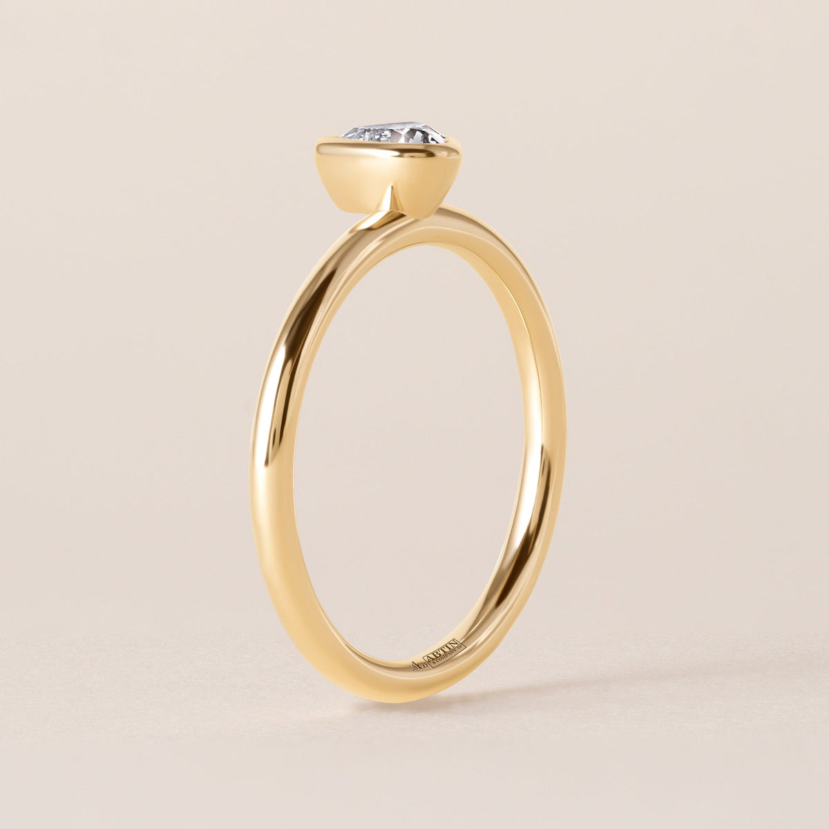Offset Heart Lux Ring Ring ABB-710.3-HT-D-5  - Abtin & Co.