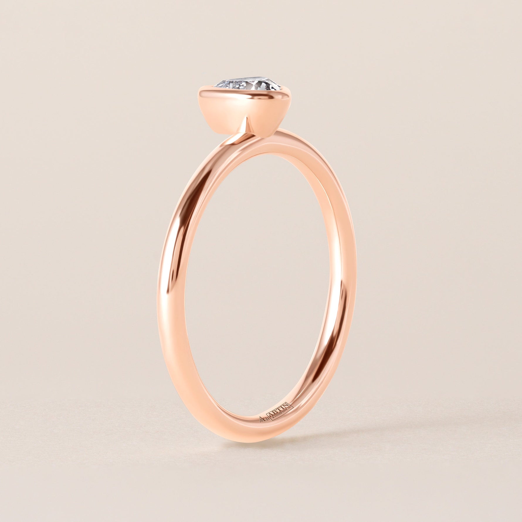 Offset Heart Lux Ring Ring ABB-710.3-HT-D-5  - Abtin & Co.