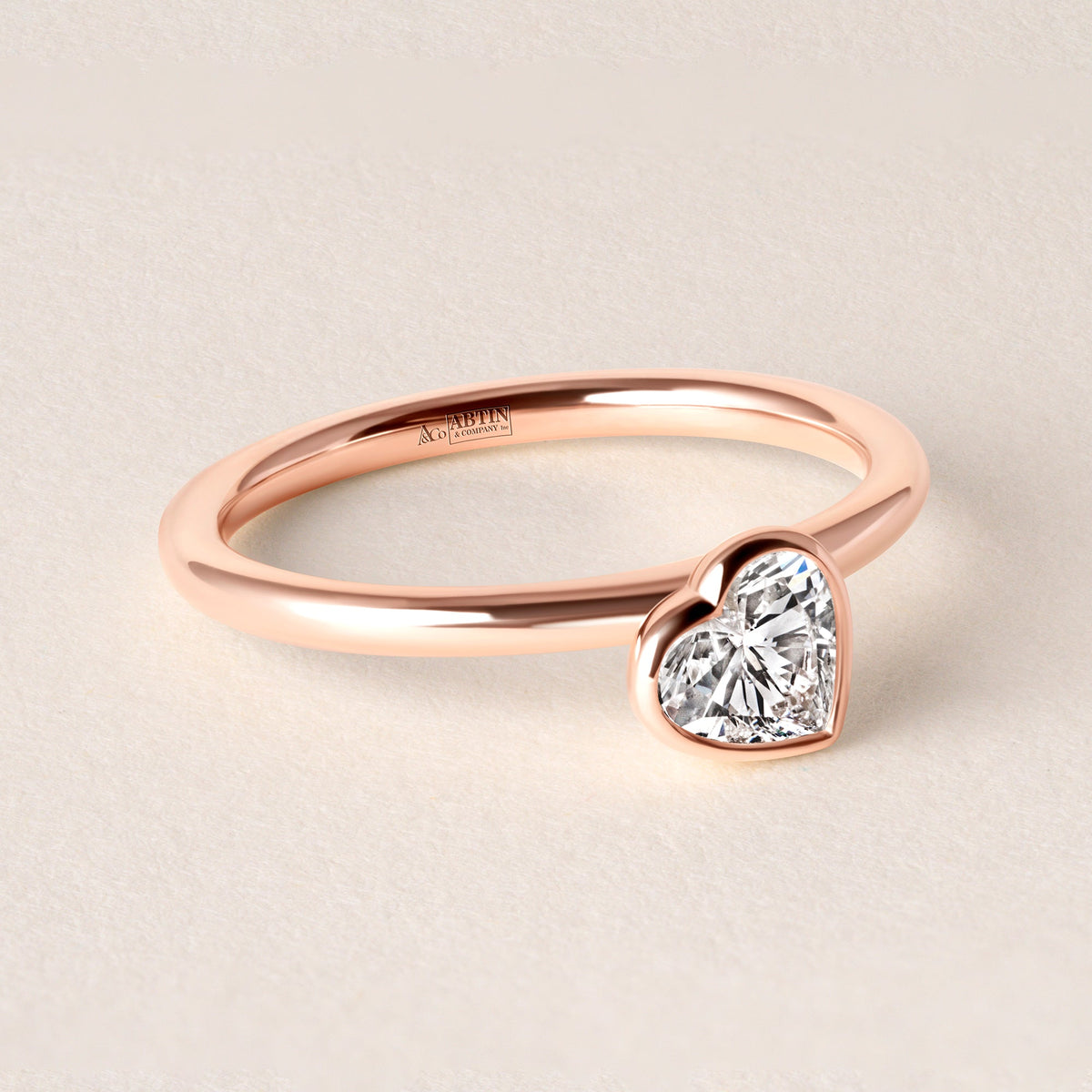 Offset Heart Lux Ring Ring ABB-710.3-HT-D-5  - Abtin & Co.