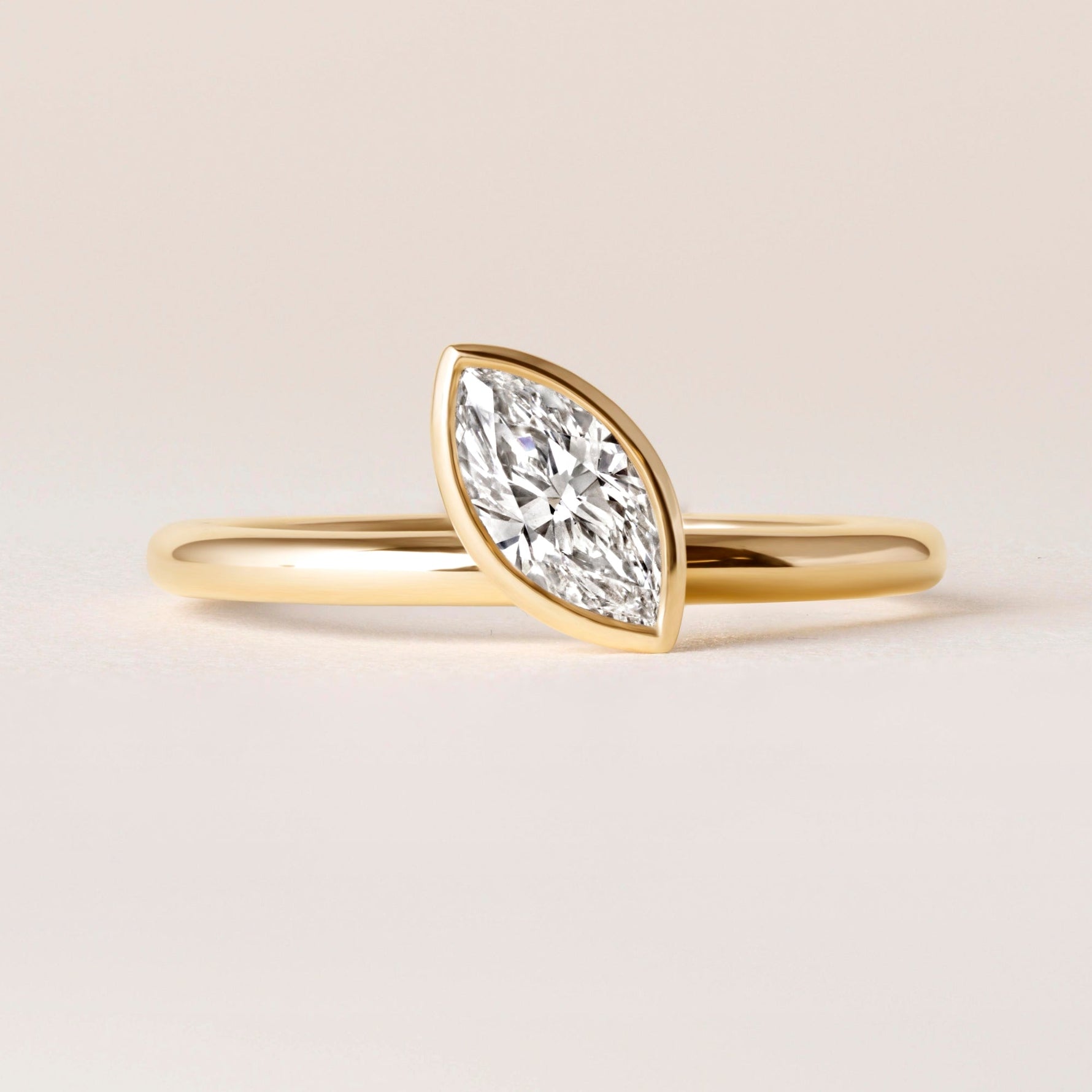Offset Marquise Lux Ring Ring ABB-710.3-MQ-D-1  - Abtin & Co.