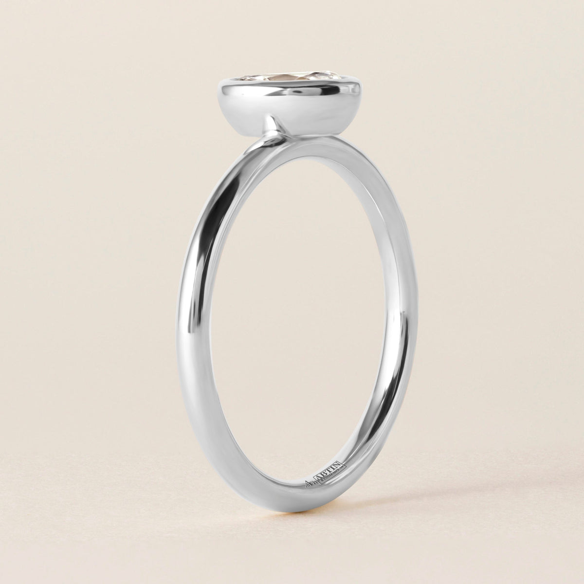 Offset Oval Lux Ring Ring ABB-710.3-OV-D-3  - Abtin & Co.