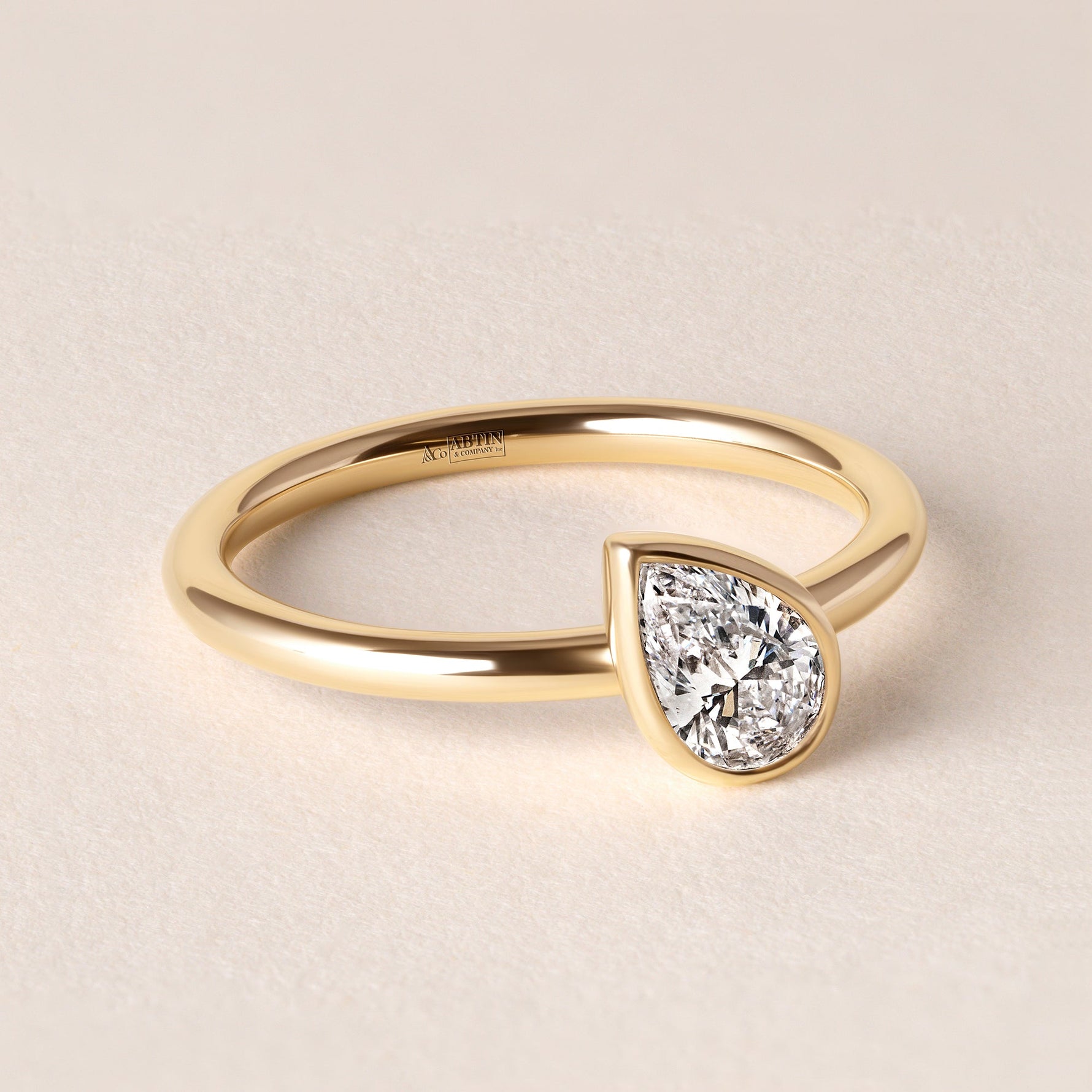 Offset Pear Lux Ring Ring ABB-710.3-PR-D-1  - Abtin & Co.