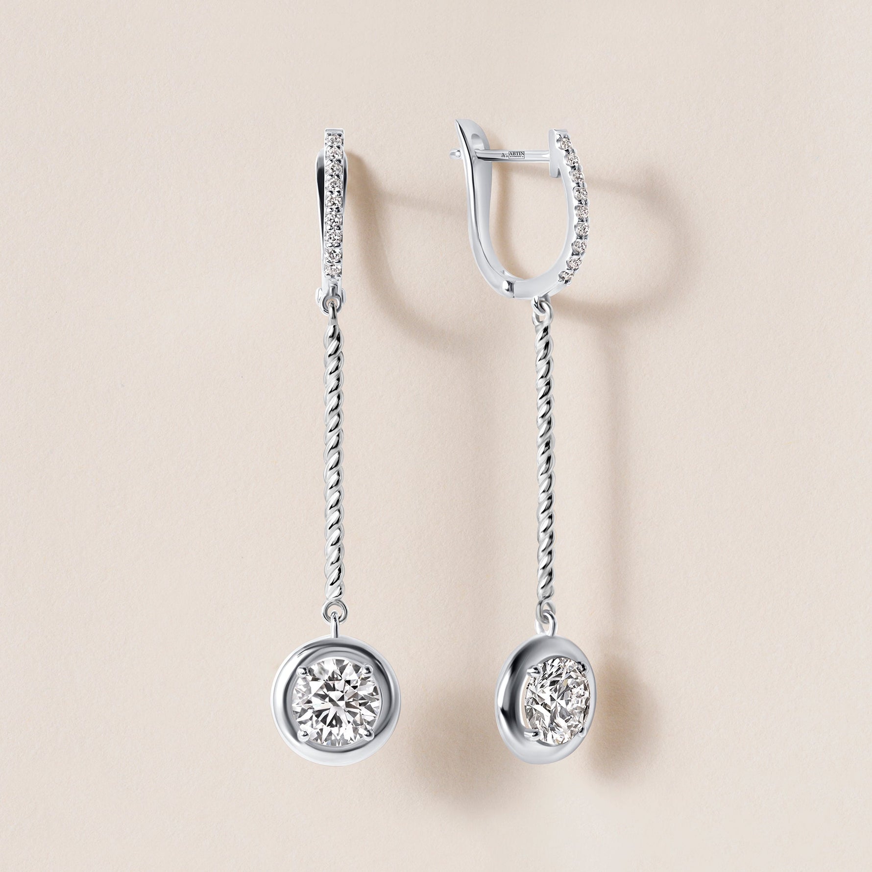Riviera Round Cascade Drop Earrings Earring ABE-238V5-RD-LGD-4  - Abtin & Co.