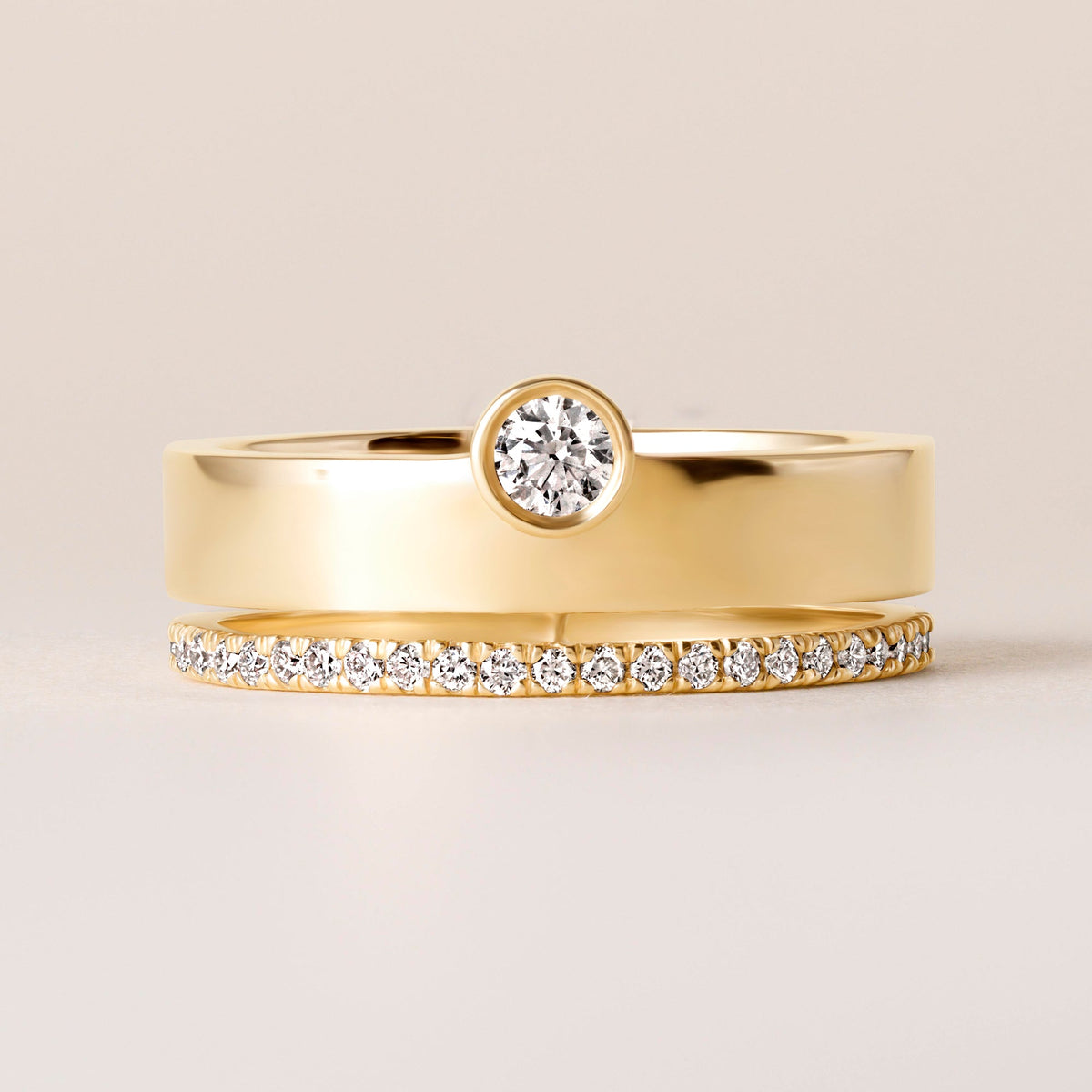 Round Élevé Band Ring ABB-713.1-V2-RD-D-1  - Abtin & Co.