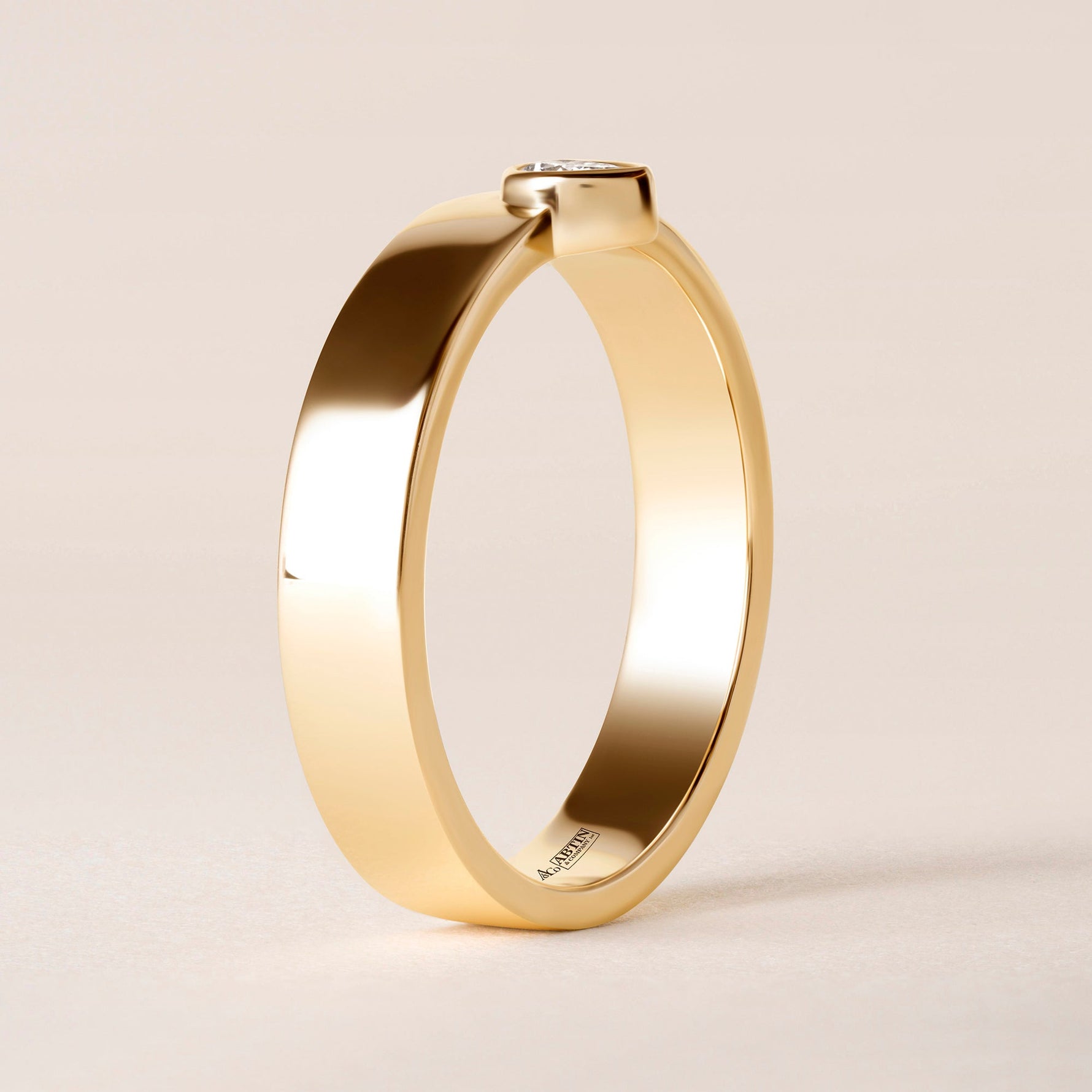 Vertical Pear Centerline Edge Ring Ring ABB-713.1V1-PR2-D-1  - Abtin & Co.