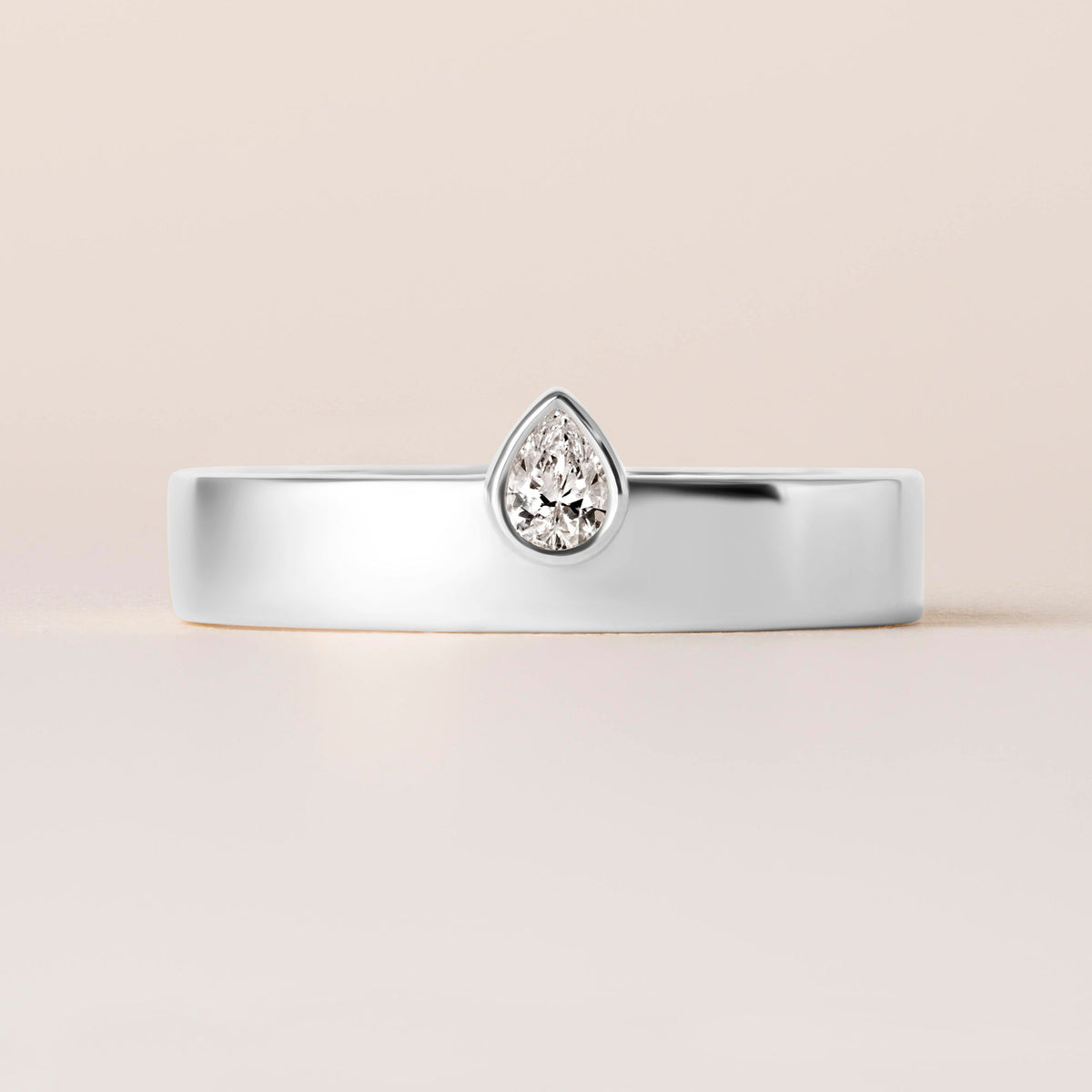 Vertical Pear Centerline Edge Ring Ring ABB-713.1V1-PR2-D-1  - Abtin & Co.