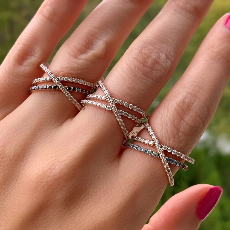 14K Rose Gold Black Diamond & White Diamond Criss-Cross Ring - Abtin & Company 
