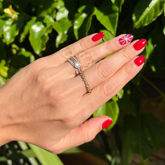 14k Gold Migrain Bezel Infinity Diamond Wedding Band Stackable Ring - Abtin & Company 